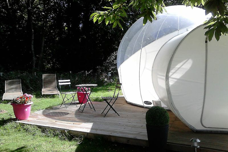 Besondere Glamping-Unterkünfte: Kuppel Dom Campingplatz des Cerisiers Bretagne