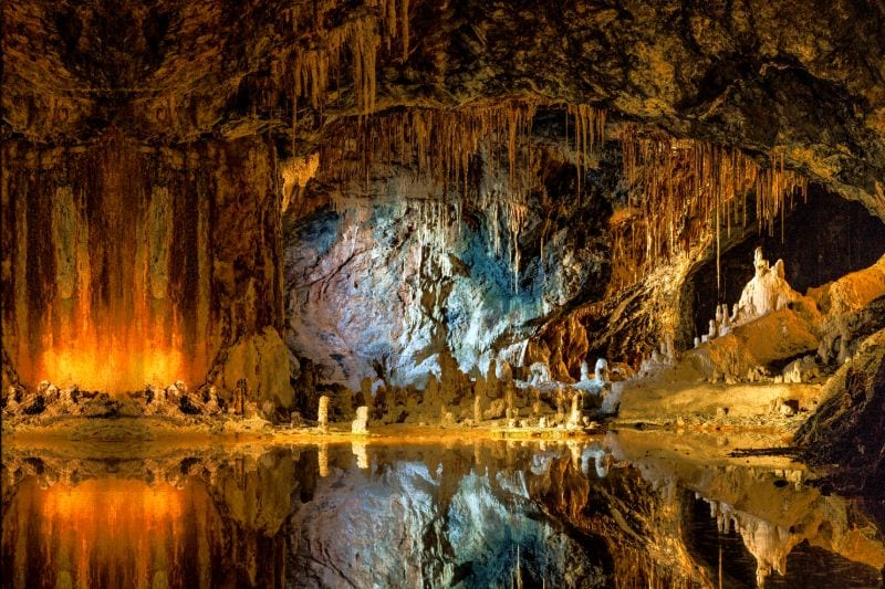 Campingurlaub kühl Höhle