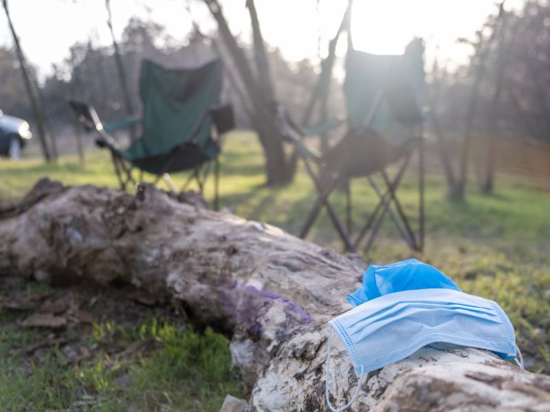 Quarantaine op de camping Quarantäne auf dem Campingplatz