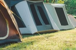 Wohndosen Summer Essentials – 5 Must Haves die beim Campingurlaub im Sommer  in unserem Wohnwagen nicht fehlen dürfen 