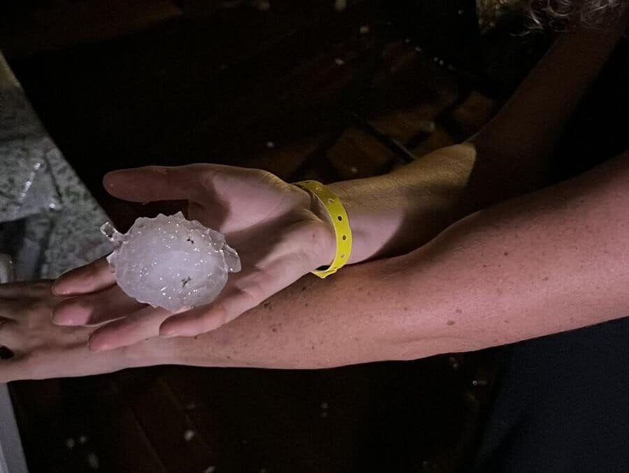 Hagel so groß wie Tennisbälle