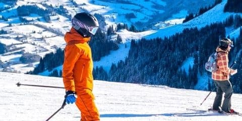 Die 12 besten Skigebiete in Frankreich für Wintercamping