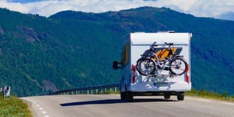 Überladen durch Europa? Bußgelder für Wohnmobile und Wohnwagen im Überblick