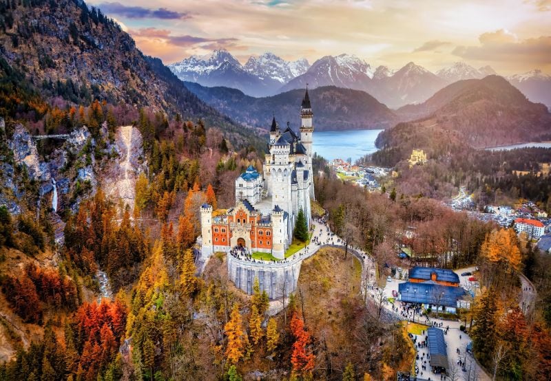 Reiseziele in Deutschland: das Schlosss Neuschwanstein im Allgäu