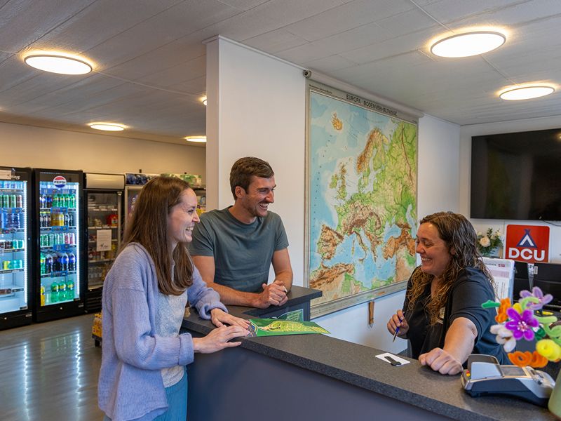 Freundlicher empfang auf dem Campingplatz Sønderballe Strand Camping