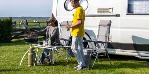 Camping mit Hund in Italien: hundefreundliche Campingplätze mit Extra-Ausstattung
