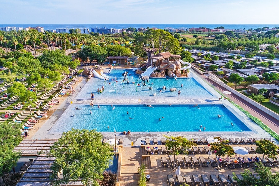 schönstes-camping-schwimmbad-sanguli-salou